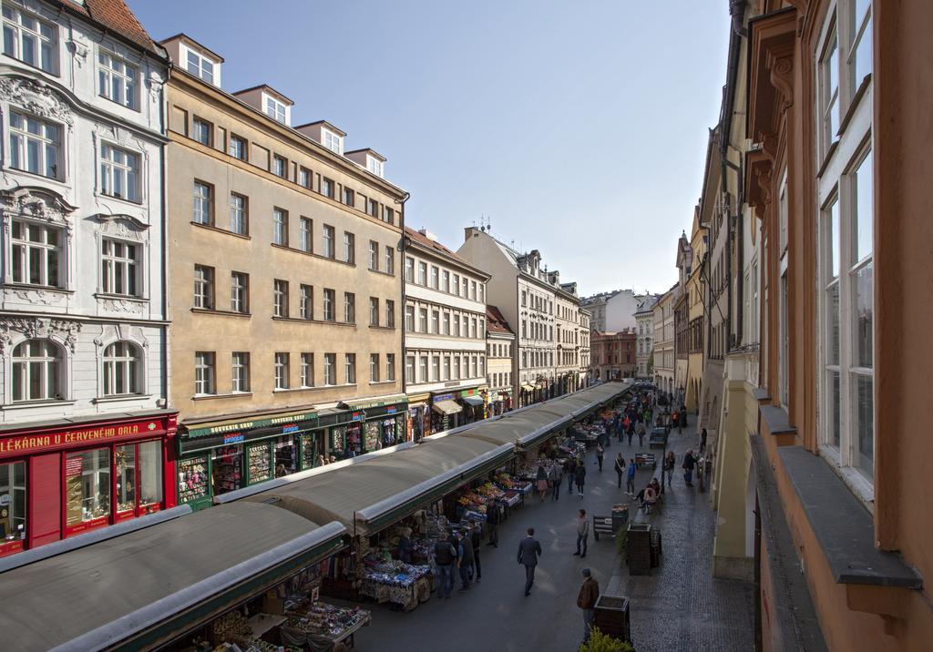 Residence Corto Old Town Praag Buitenkant foto