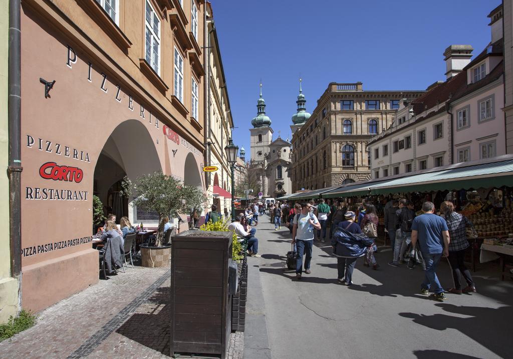 Residence Corto Old Town Praag Buitenkant foto